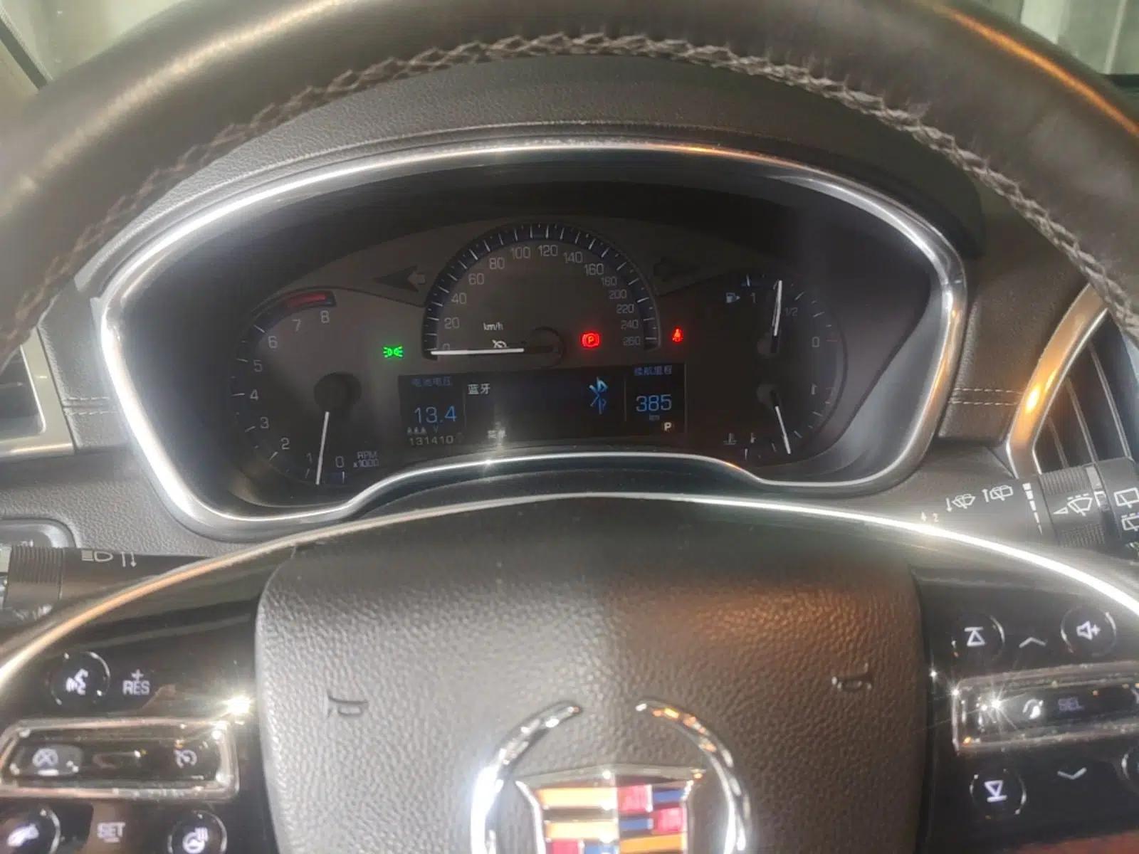 Cadillac SRX 2013 3.0L Elite Model — миниатюра 12