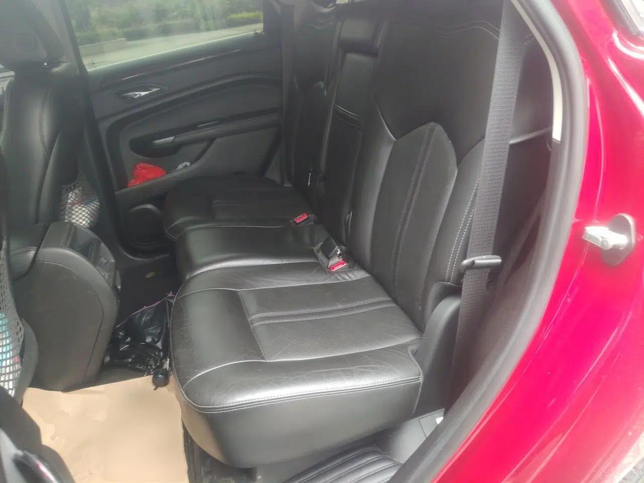 Cadillac SRX 2013 3.0L Elite Model — миниатюра 18