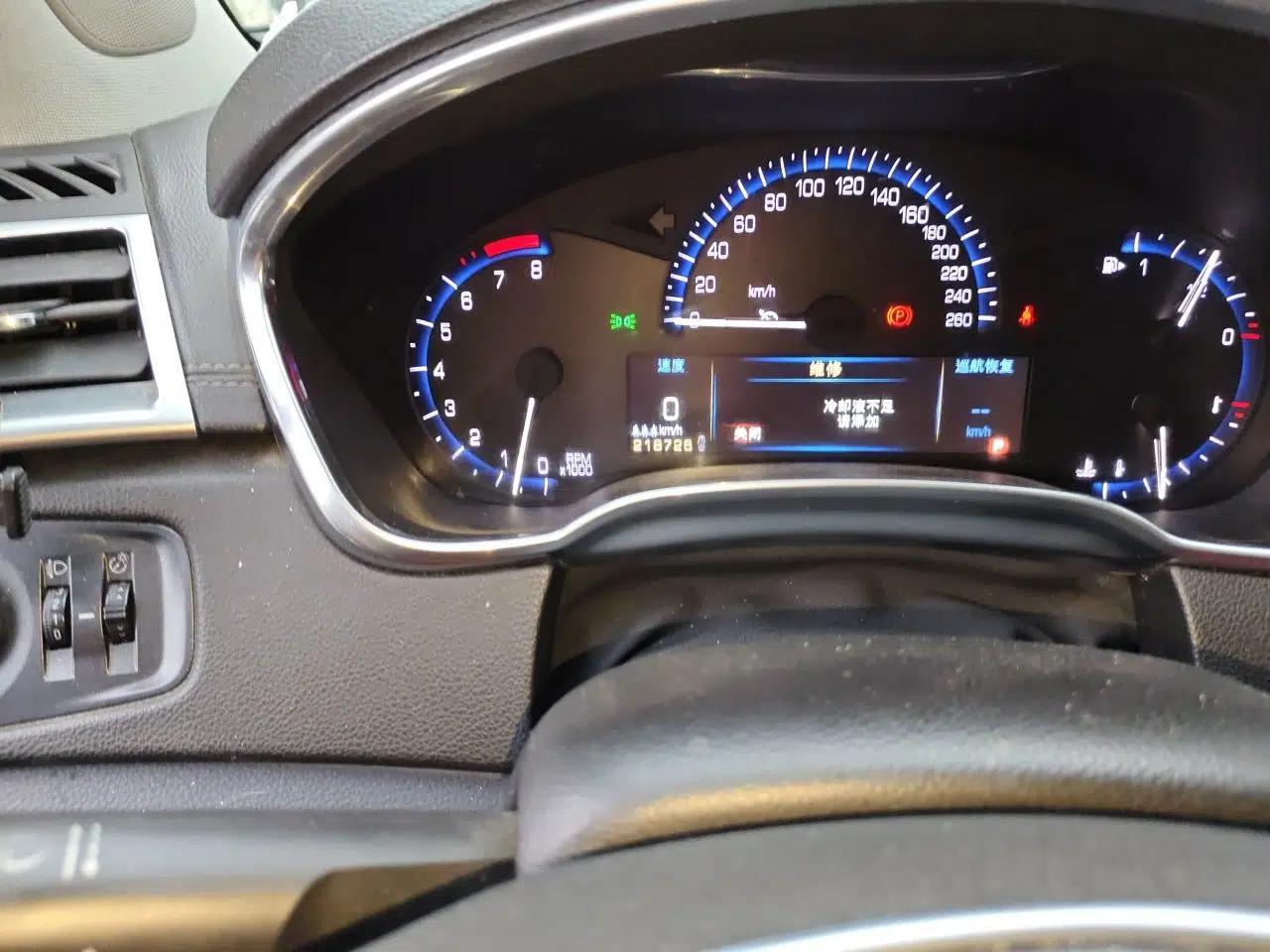Cadillac SRX 2013 3.0L Elite Model — миниатюра 13