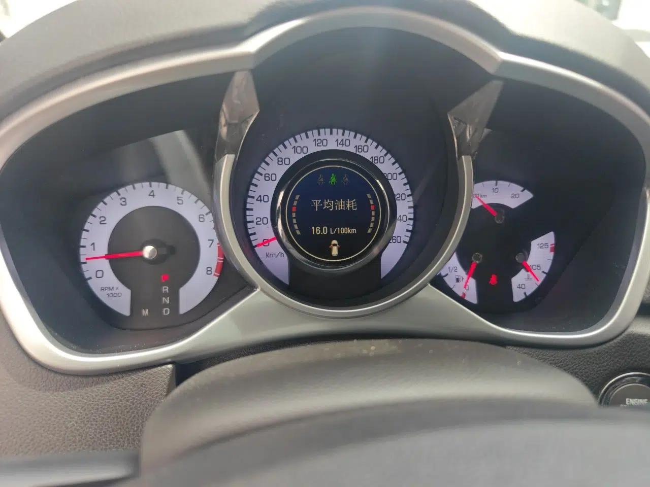 Cadillac SRX 2012 3.0L Elite Edition — миниатюра 12