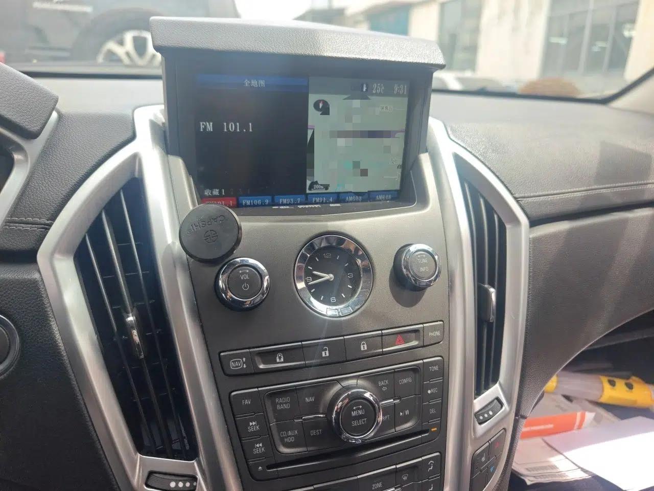 Cadillac SRX 2012 3.0L Elite Edition — миниатюра 14