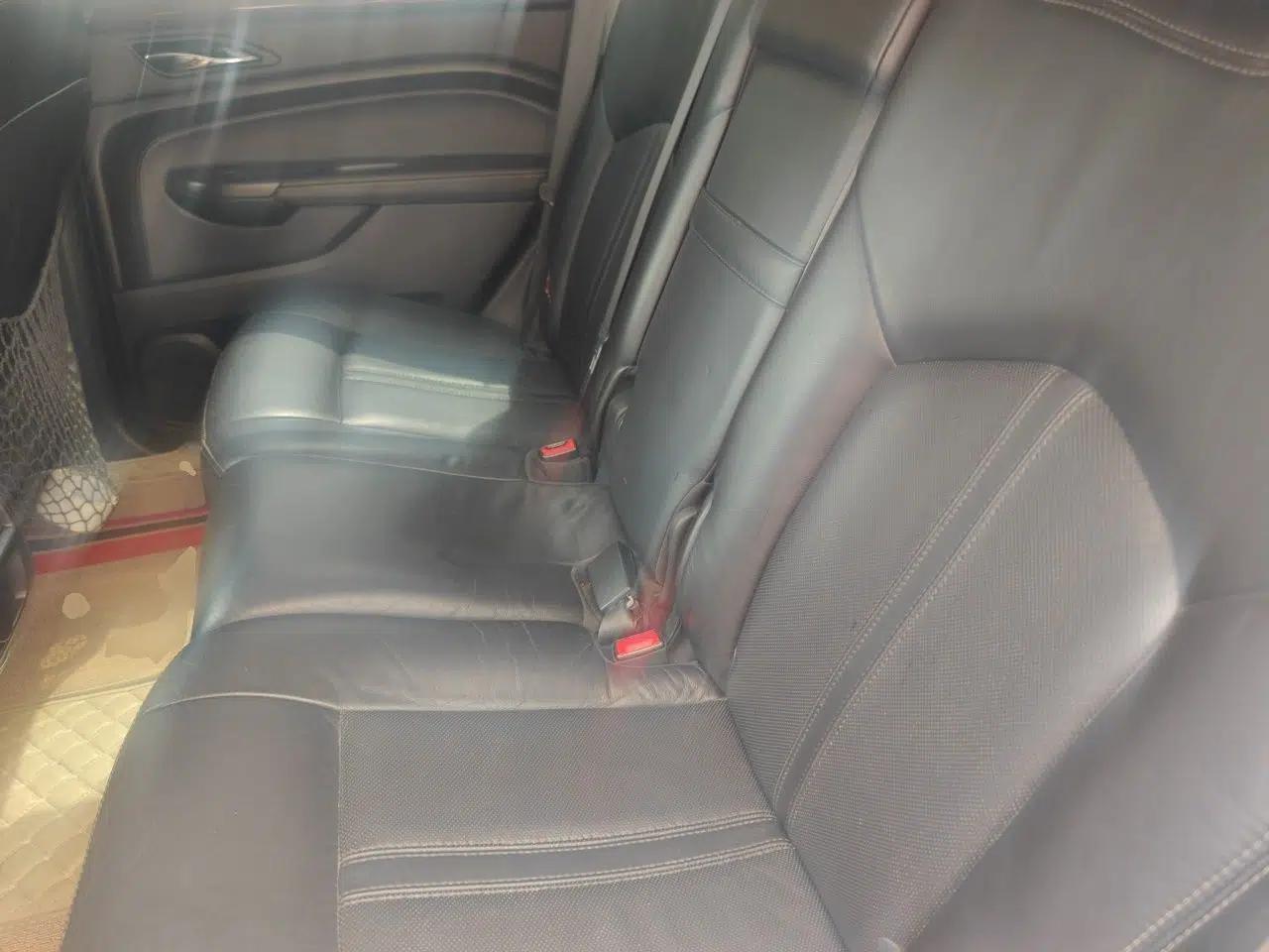 Cadillac SRX 2012 3.0L Elite Edition — миниатюра 18