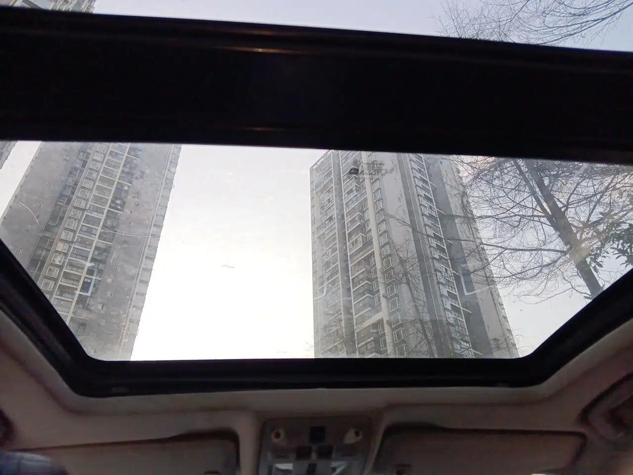 Cadillac SRX 2013 3.0L Elite Model — миниатюра 19