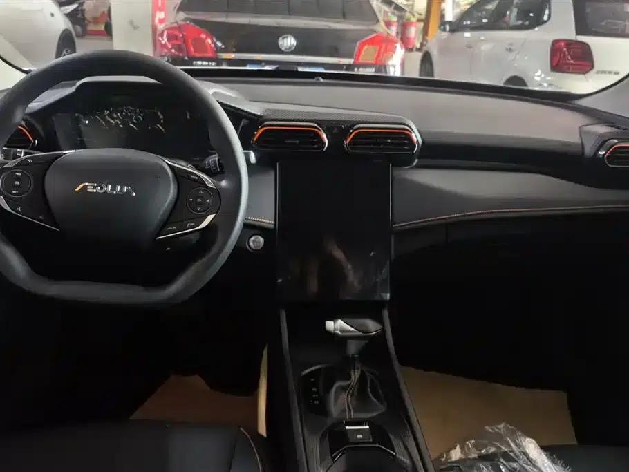Aeolus Yixuan 2024 1.5L Automatic Sport Edition — миниатюра 12
