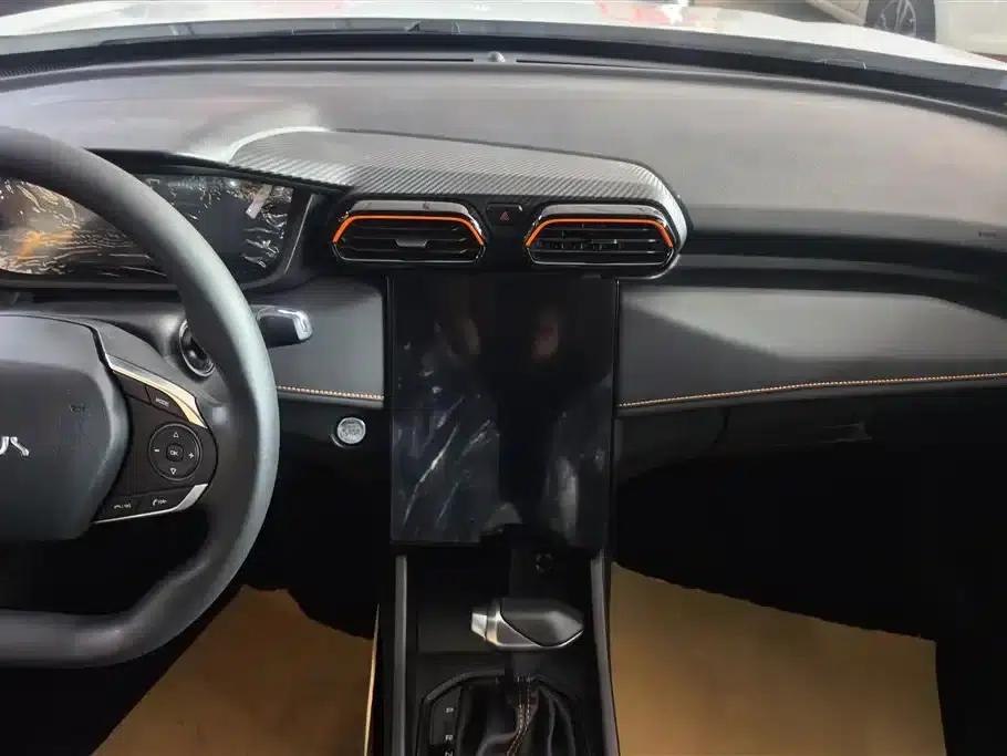 Aeolus Yixuan 2024 1.5L Automatic Sport Edition — миниатюра 13