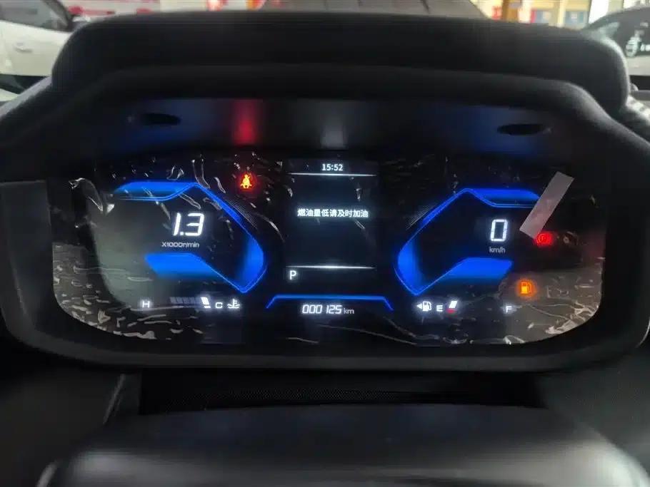 Aeolus Yixuan 2024 1.5L Automatic Sport Edition — миниатюра 14