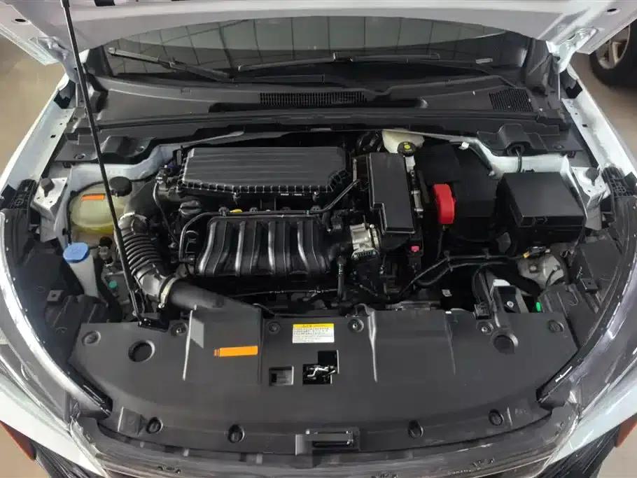 Aeolus Yixuan 2024 1.5L Automatic Sport Edition — миниатюра 10
