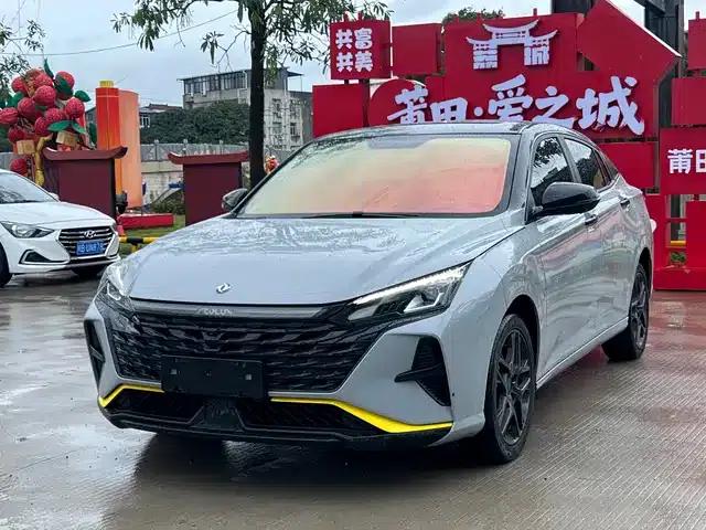 2023 Aeolus Yixuan Mach Edition 1.5L Automatic Wind Chaser