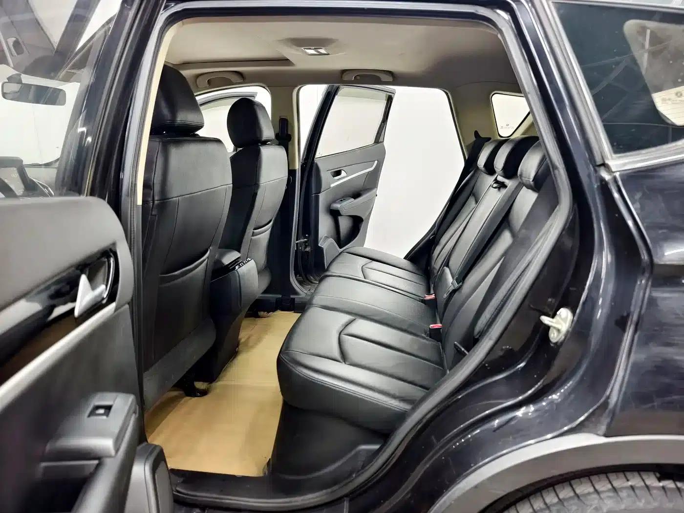 Dongfeng Fengshen AX7 2015 2.0L Manual Smart Edition — миниатюра 13