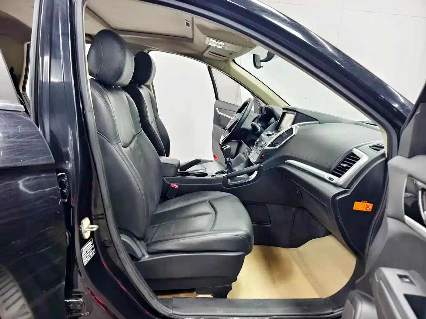 Dongfeng Fengshen AX7 2015 2.0L Manual Smart Edition — миниатюра 14