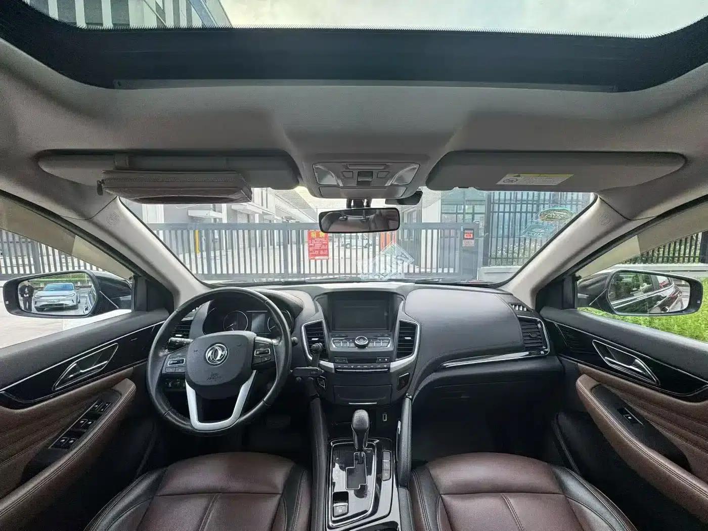 Dongfeng Fengshen AX7 2018 Classic 1.6T Automatic Deluxe Edition — миниатюра 4