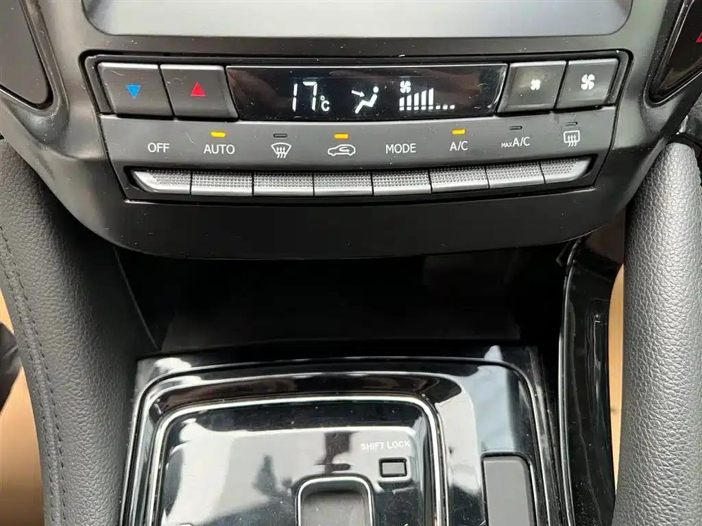 Dongfeng Fengshen AX7 2018 Classic 1.6T Automatic Elite — миниатюра 12