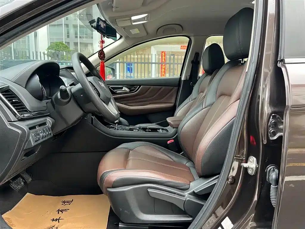 Dongfeng Fengshen AX7 2018 Classic 1.6T Automatic Elite — миниатюра 3