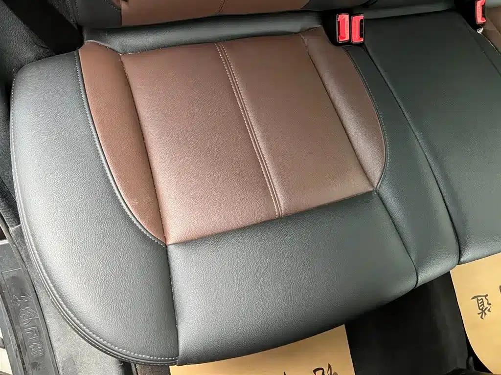 Dongfeng Fengshen AX7 2018 Classic 1.6T Automatic Elite — миниатюра 21