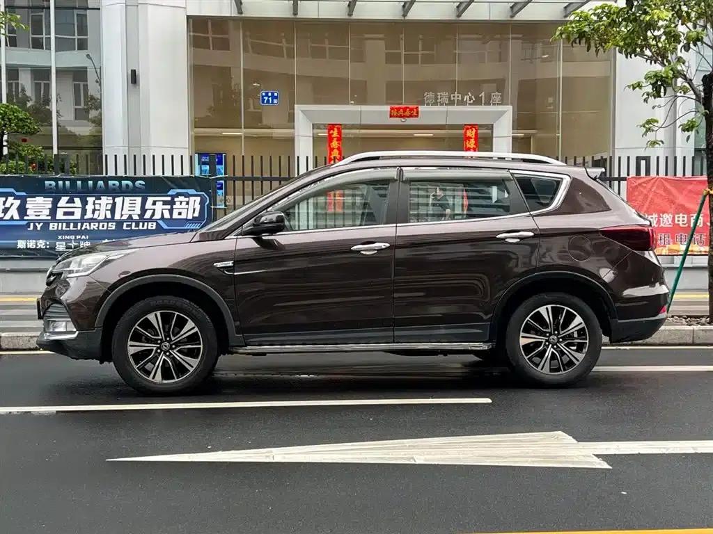Dongfeng Fengshen AX7 2018 Classic 1.6T Automatic Elite — миниатюра 27