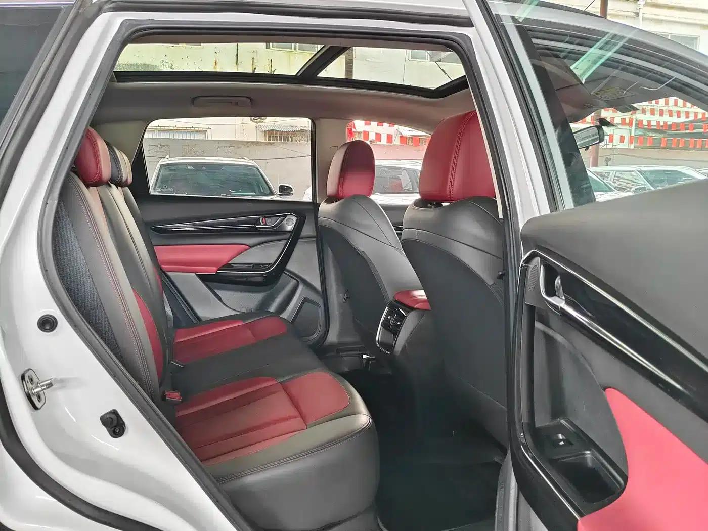 Dongfeng Fengshen AX7 2022 Mach Edition 1.5T DCT DF31 — миниатюра 8