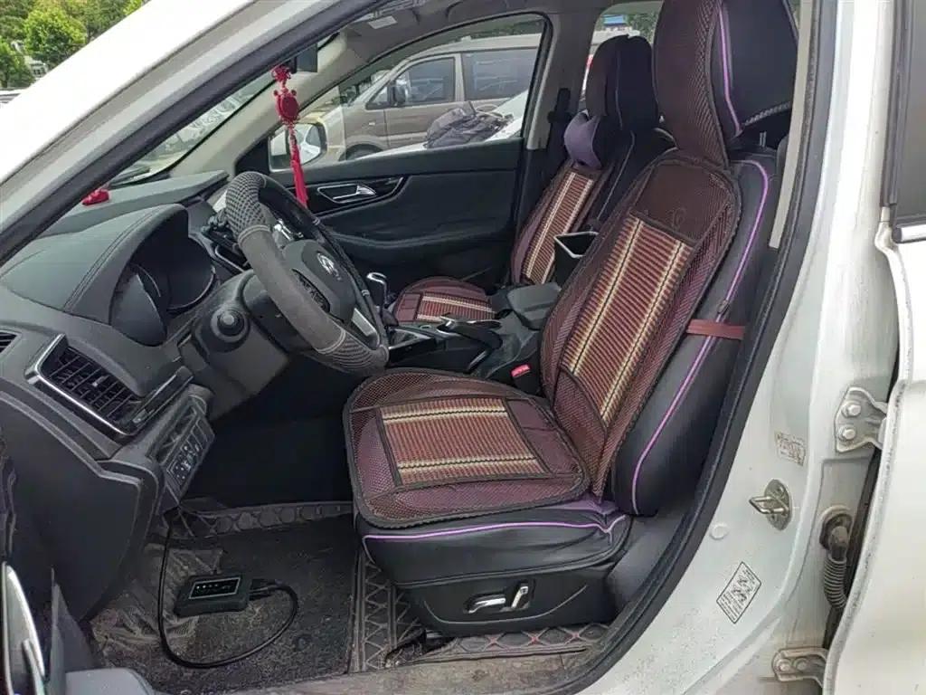 Dongfeng Fengshen AX7 2019 Classic 230T Manual Deluxe Model (National VI Emission Standard) — миниатюра 15