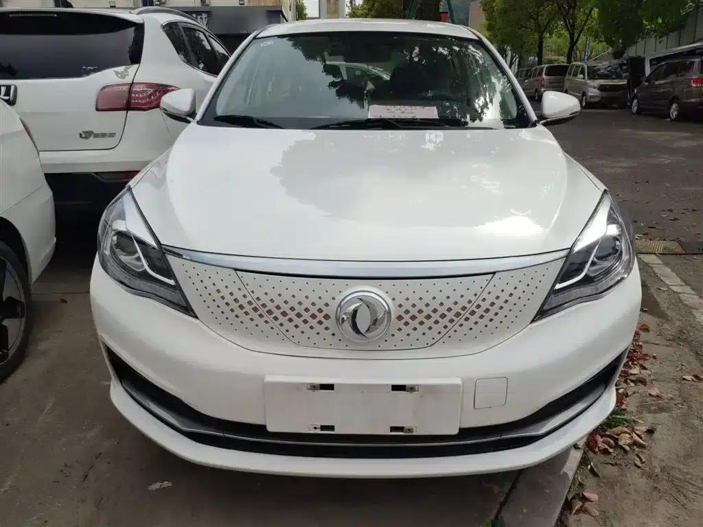 Dongfeng Fengshen E70 2021 Model 360H Battery Swapping Version — миниатюра 3