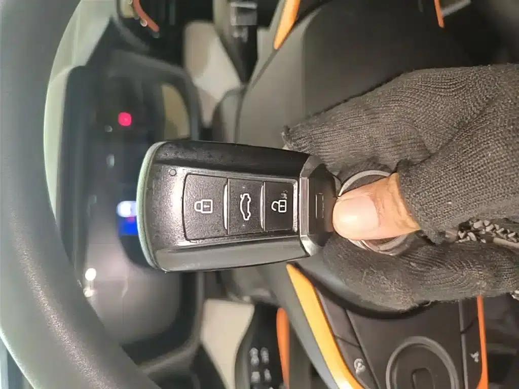 2023 Aeolus Yixuan GS Mach Edition 1.5L Automatic Wealth Creation Edition — миниатюра 9