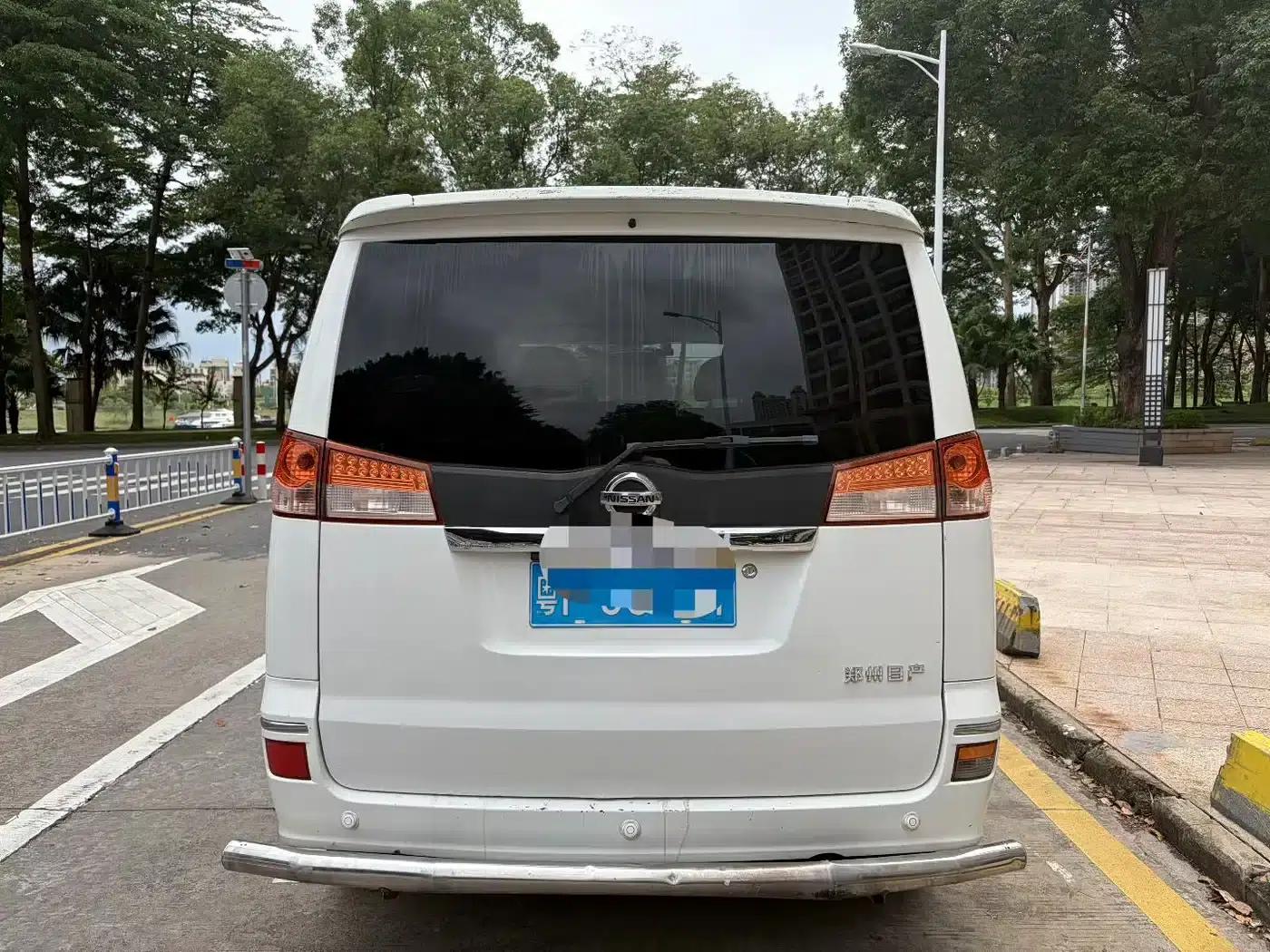 Shuai Ke 2014 1.6L Manual Deluxe 7-Seater (National V Emission Standard) — миниатюра 5