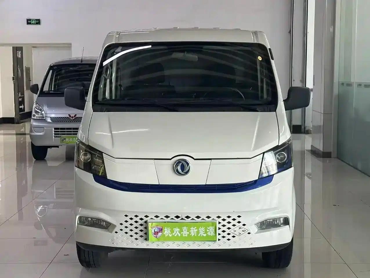2024 CATL EM27L (Yufeng EM27) 41.86kWh — миниатюра 2