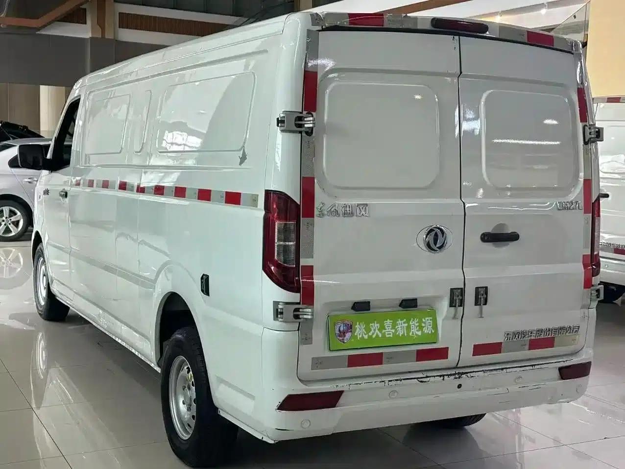 2024 CATL EM27L (Yufeng EM27) 41.86kWh — миниатюра 6