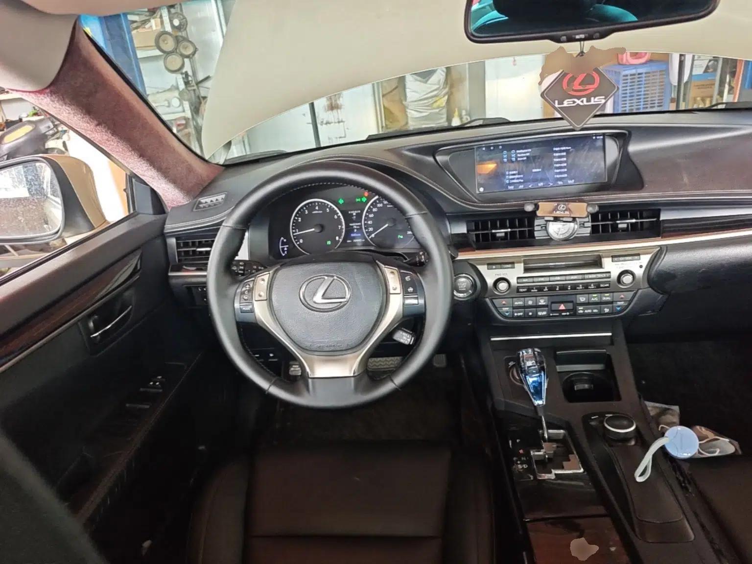 Lexus ES 2013 250 Elite Edition — миниатюра 11