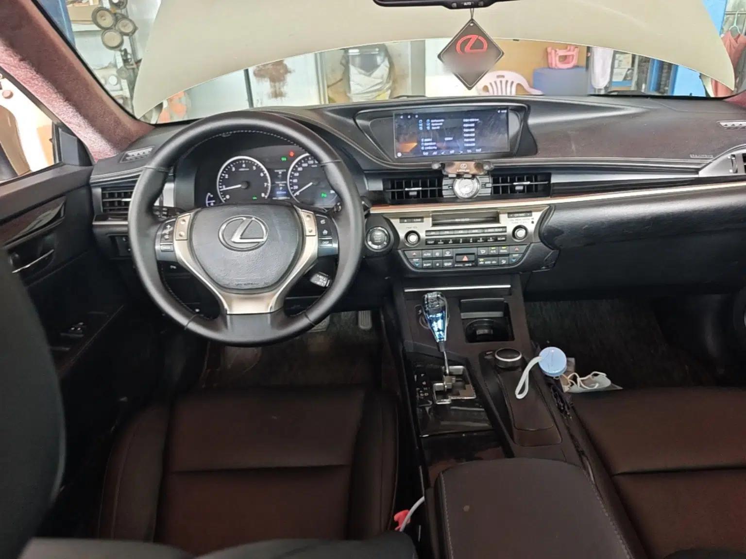 Lexus ES 2013 250 Elite Edition — миниатюра 10