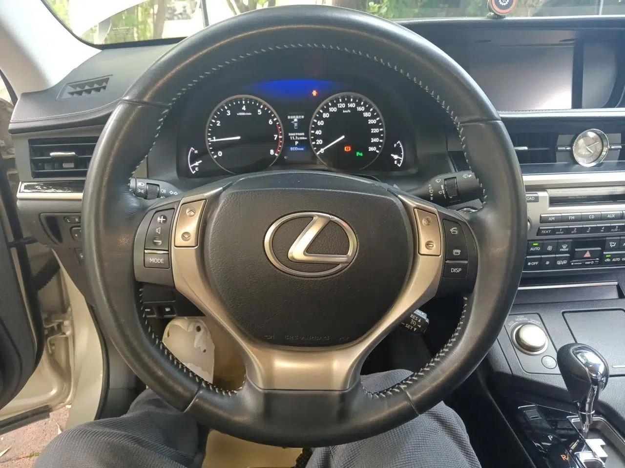 Lexus ES 2013 250 Elite Edition — миниатюра 11