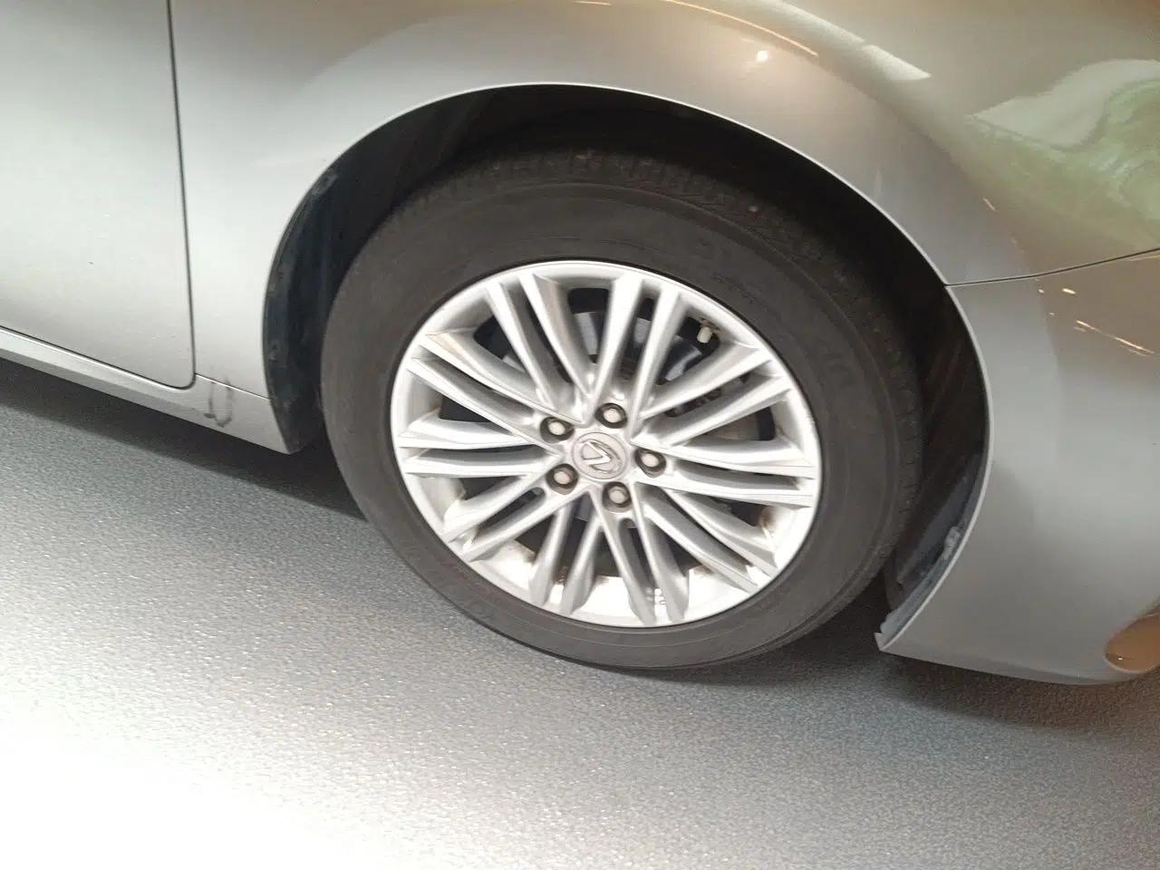 Lexus ES 2015 200 Comfort Edition — миниатюра 8