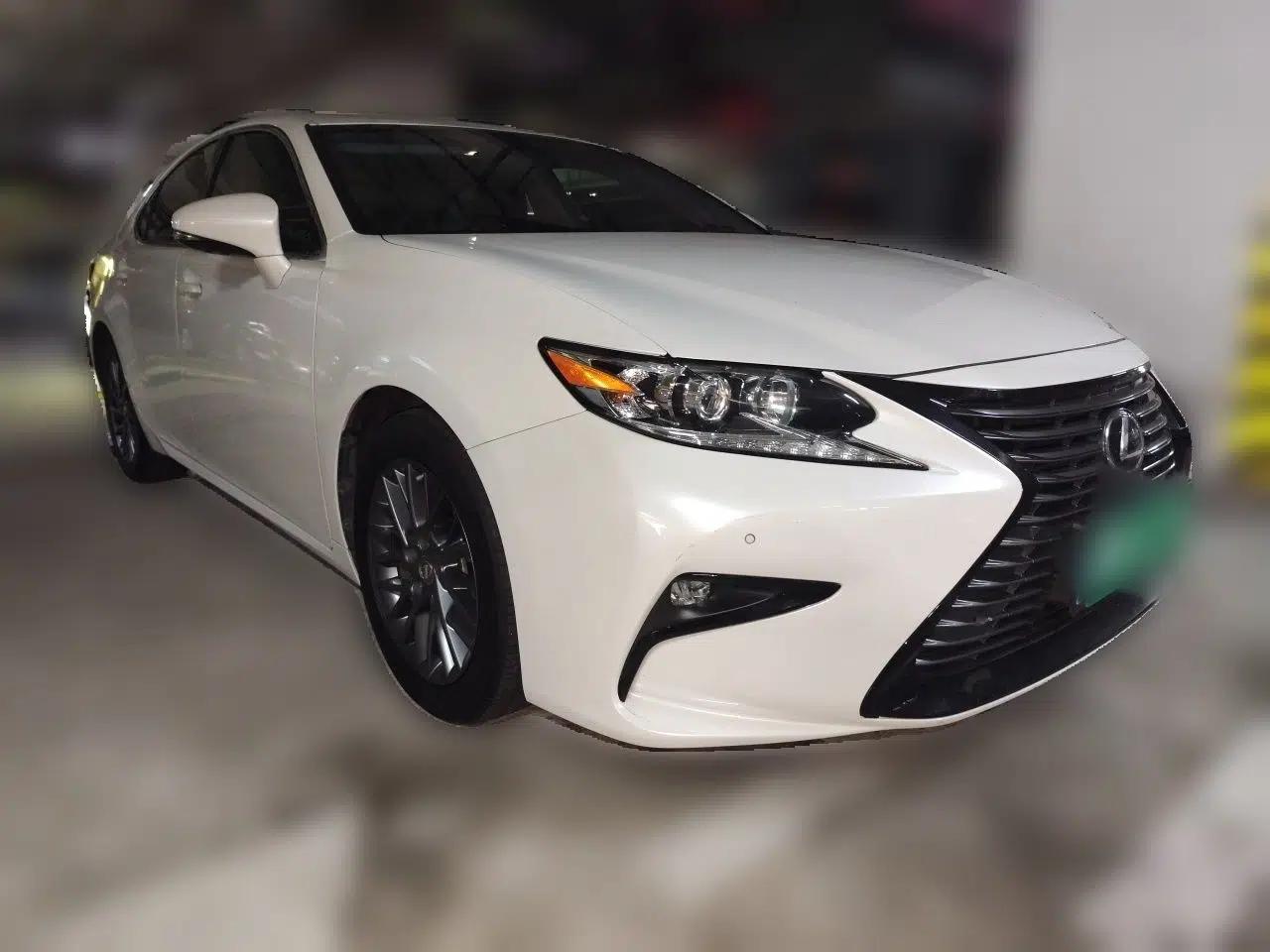 Lexus ES 2017 200 30th Anniversary Edition — миниатюра 3