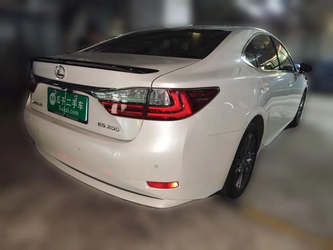 Lexus ES 2017 200 30th Anniversary Edition — миниатюра 6