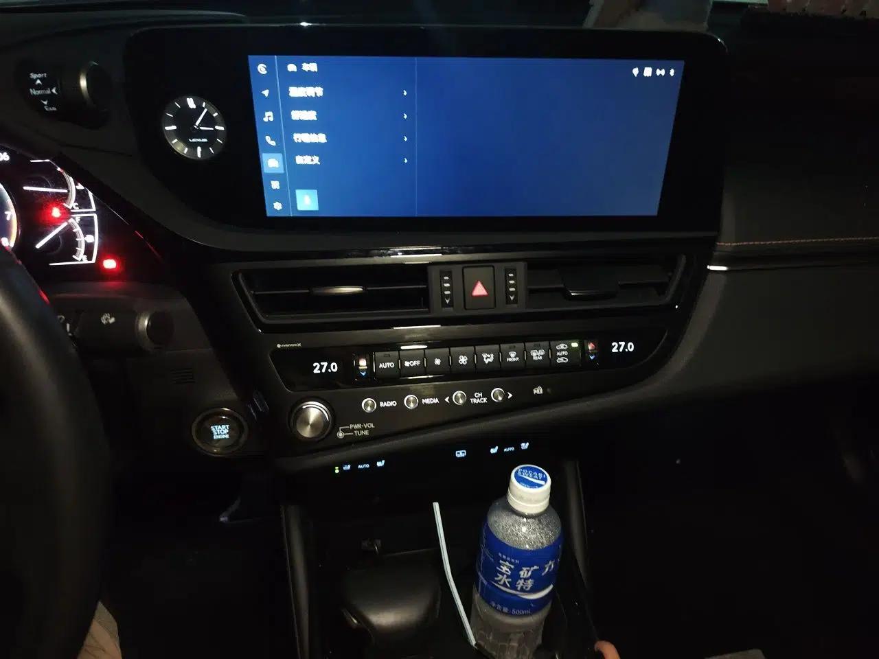 Lexus ES 2024 200 Premium Edition — миниатюра 14