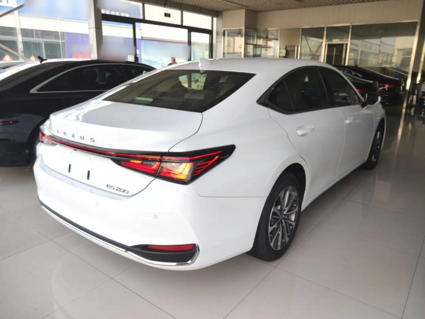 Lexus ES 2025 200 Premium Edition — миниатюра 6