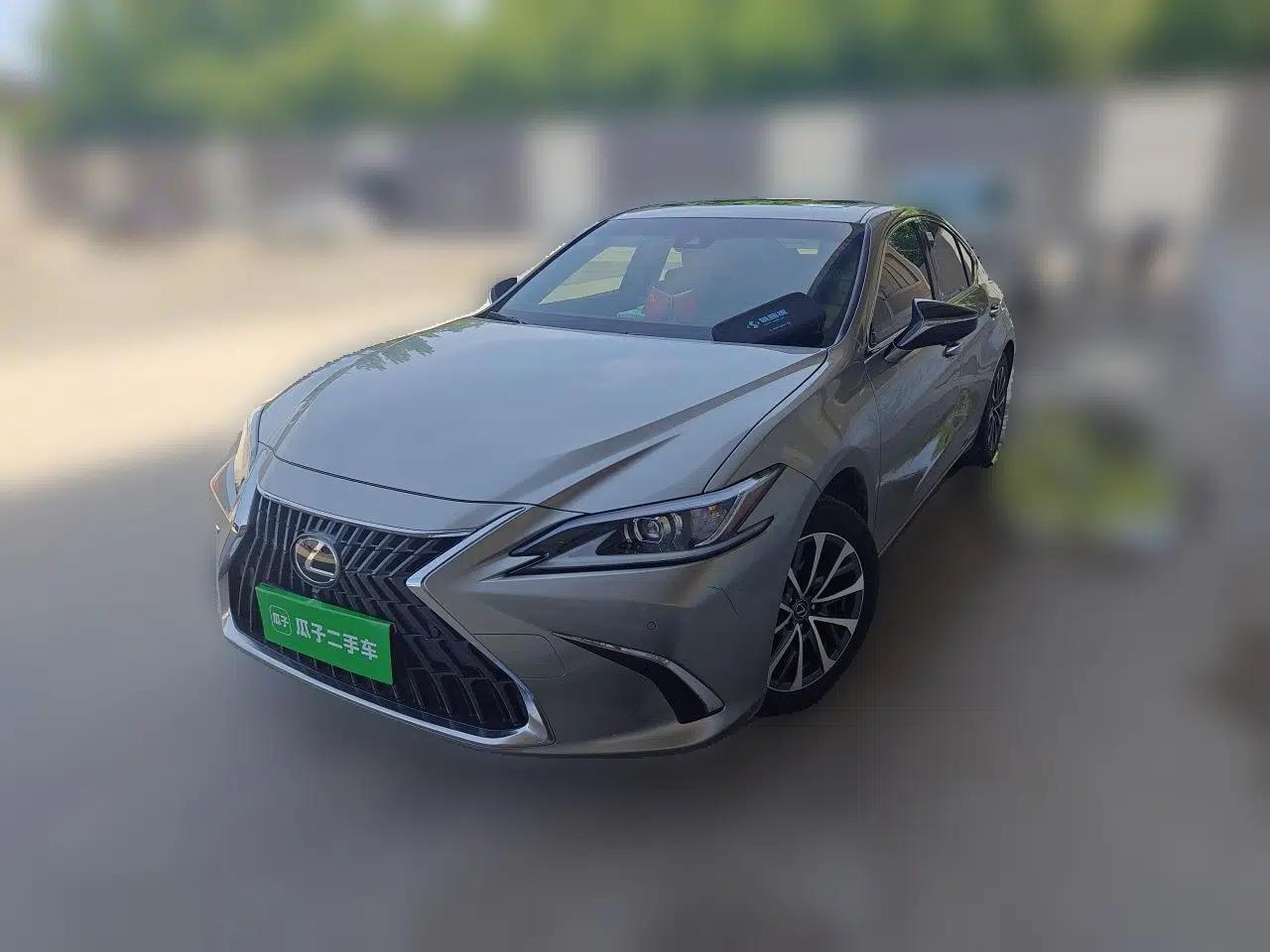 Lexus ES 2022 200 Excellence Edition — миниатюра 1