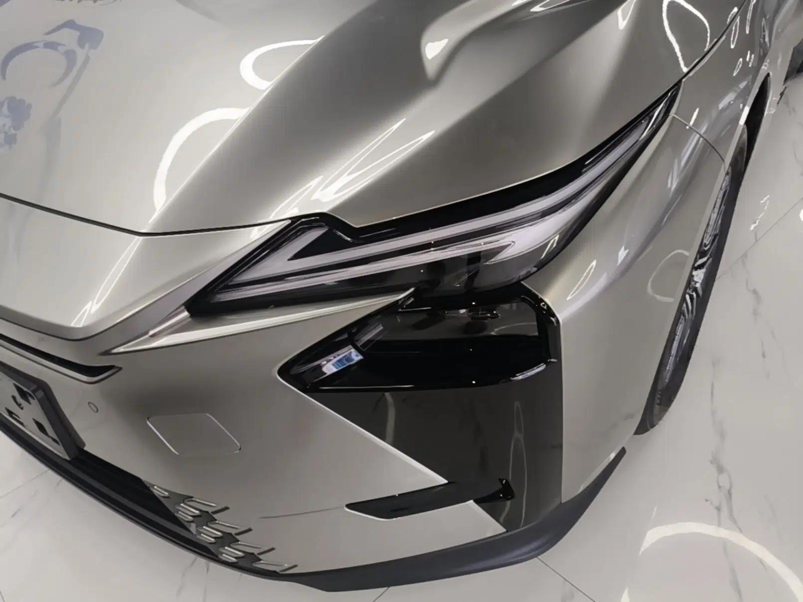 Lexus ES 2026 Model 300h Base Version — миниатюра 2