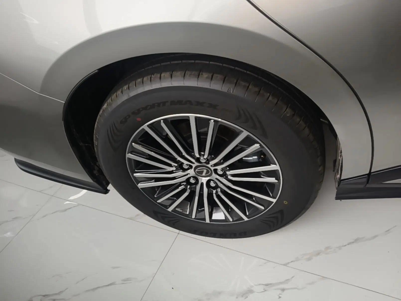 Lexus ES 2026 Model 300h Base Version — миниатюра 4