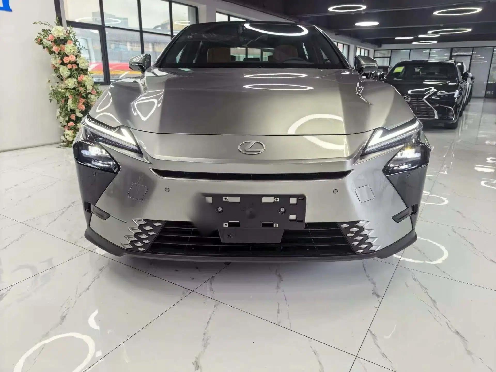 Lexus ES 2026 Model 300h Base Version — миниатюра 8