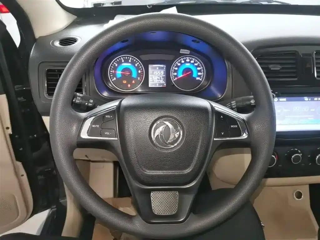 Fengguang 370 2016 Model 1.5L Manual Standard Edition SFG15-05 7-Seater — миниатюра 11