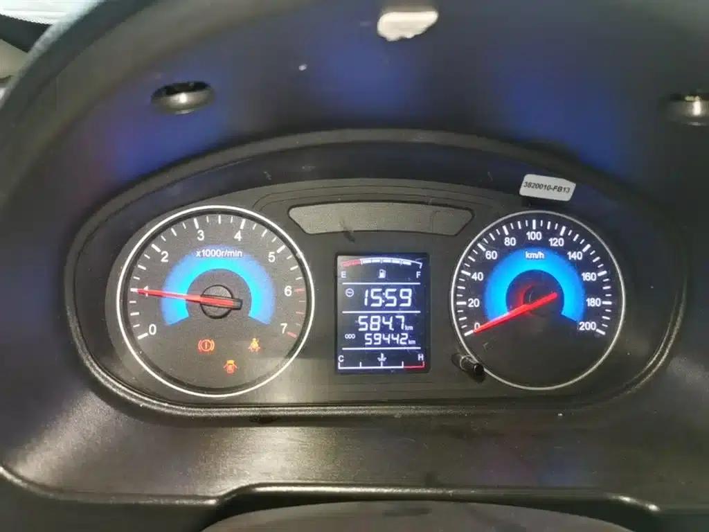 Fengguang 370 2016 Model 1.5L Manual Standard Edition SFG15-05 7-Seater — миниатюра 12
