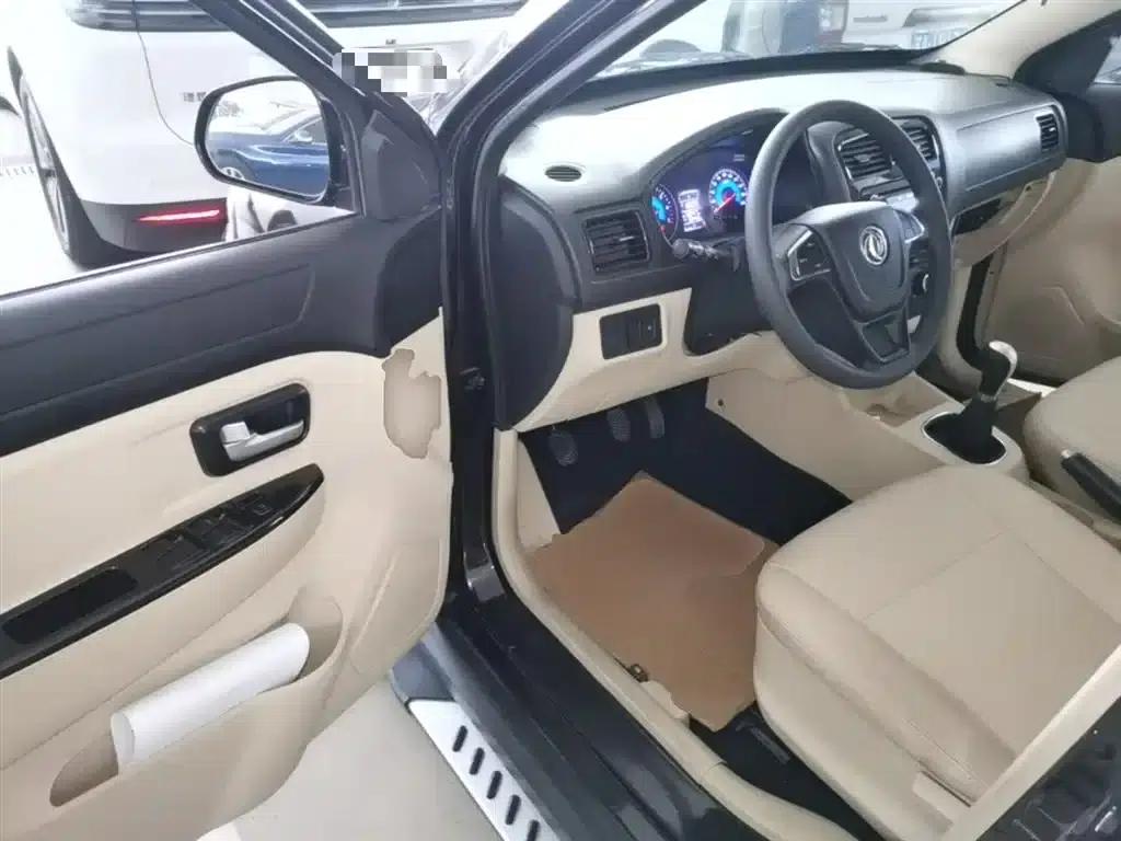 Fengguang 370 2016 Model 1.5L Manual Standard Edition SFG15-05 7-Seater — миниатюра 16