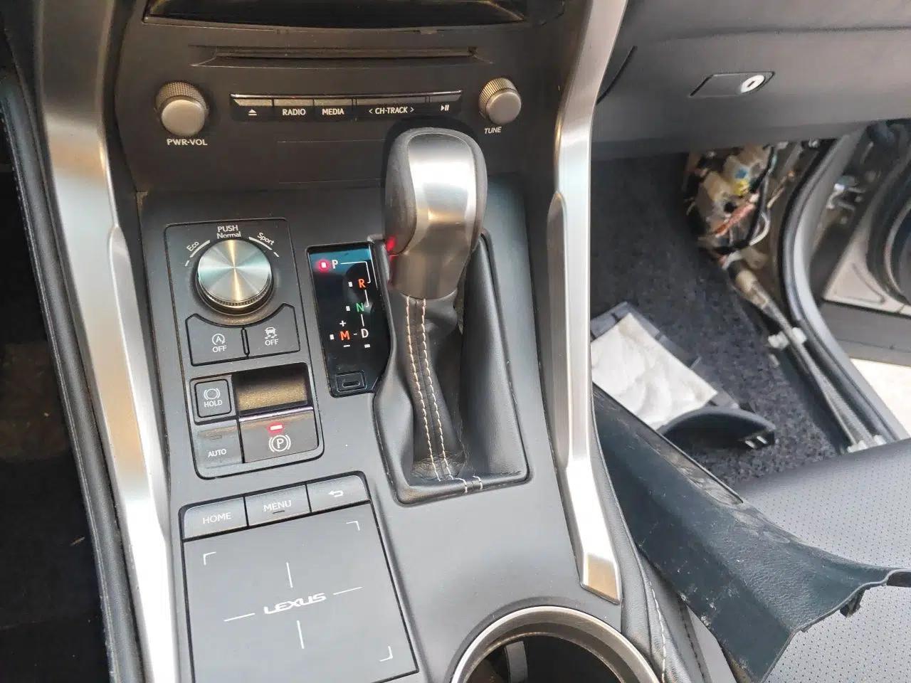 Lexus NX 2018 200 Front-Wheel-Drive X-Trail Version China V Standard — миниатюра 15