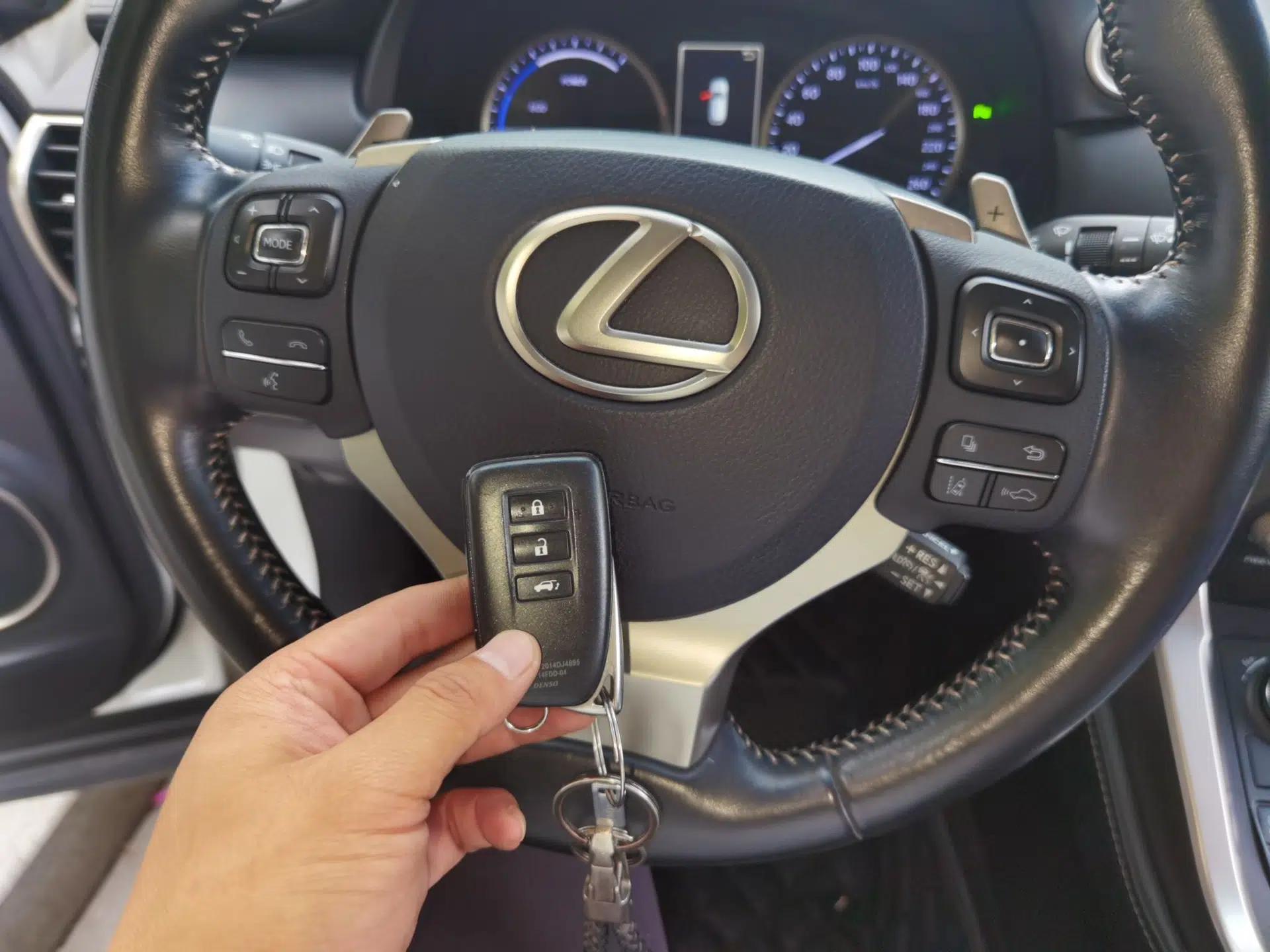 Lexus NX 2018 300h Front-Wheel-Drive FENGSHANG Version China V Emission Standard — миниатюра 9
