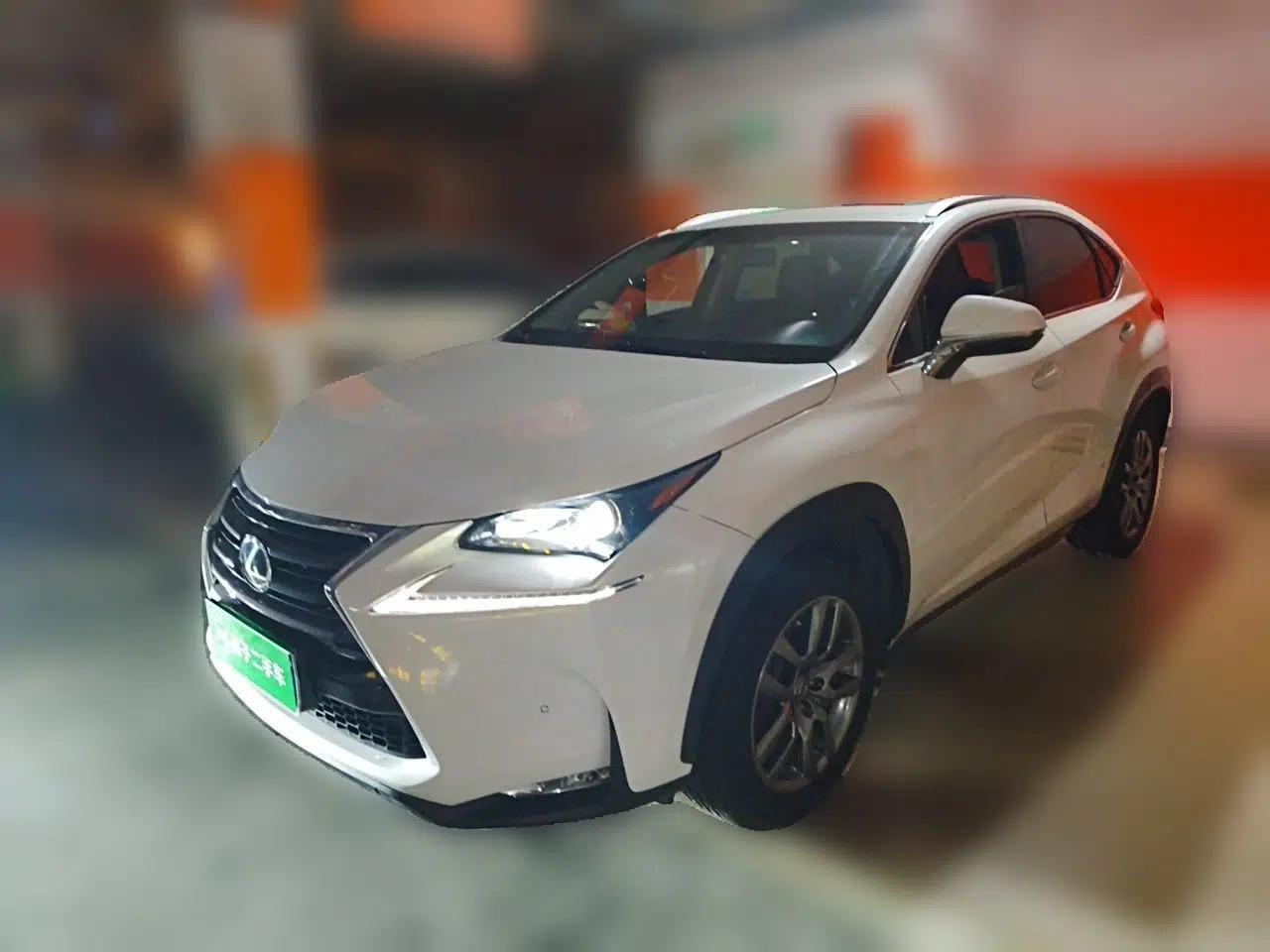 Lexus NX 2015 200T All-Wheel-Drive Fēngshàng Edition — миниатюра 1