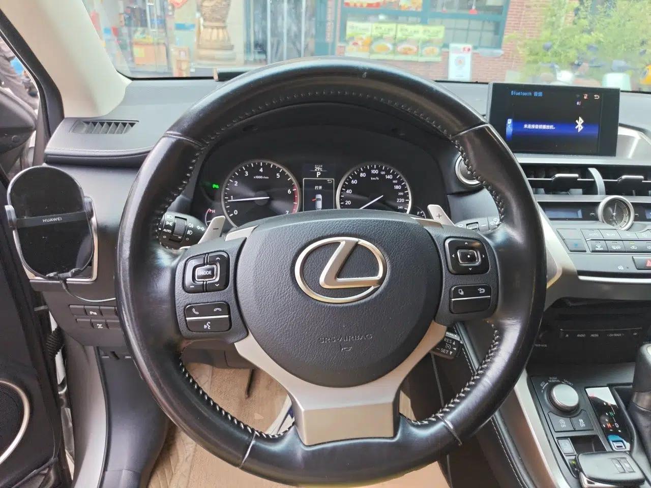 Lexus NX 2015 200T All-Wheel-Drive Fēngshàng Edition — миниатюра 11