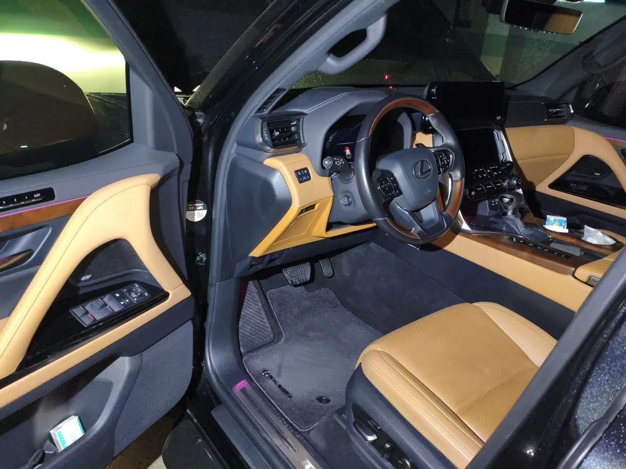 Lexus LX  — миниатюра 17