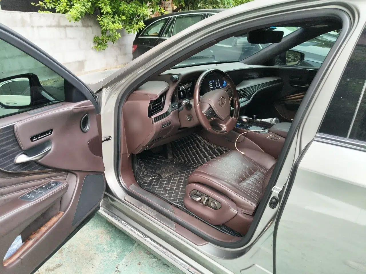 Lexus LS 2018 500h Luxury Edition China V Standard — миниатюра 17