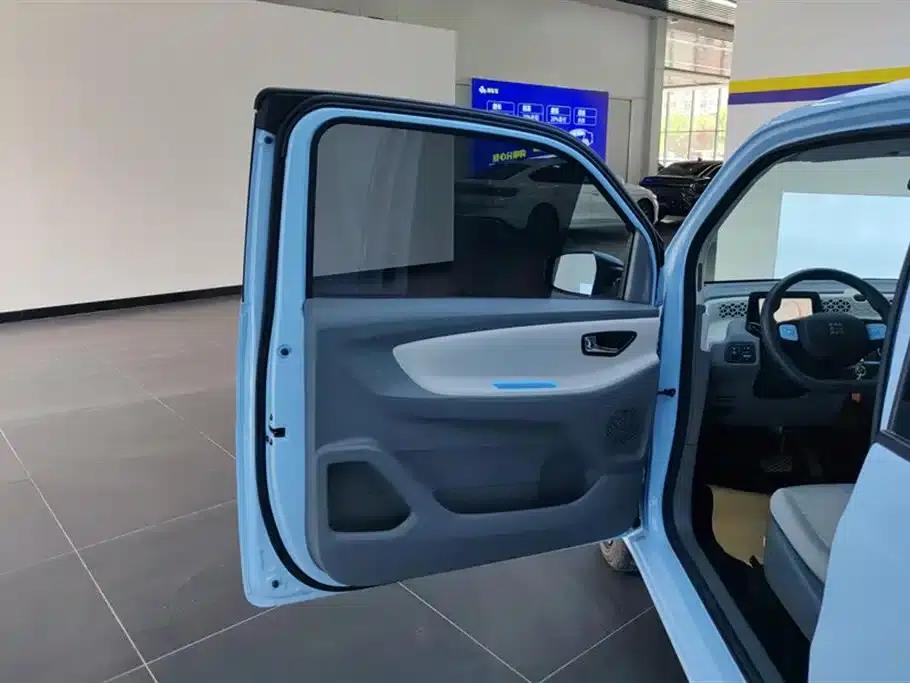 Fengguang MINIEV 2022 Model, Practical & Luxurious Edition — миниатюра 7