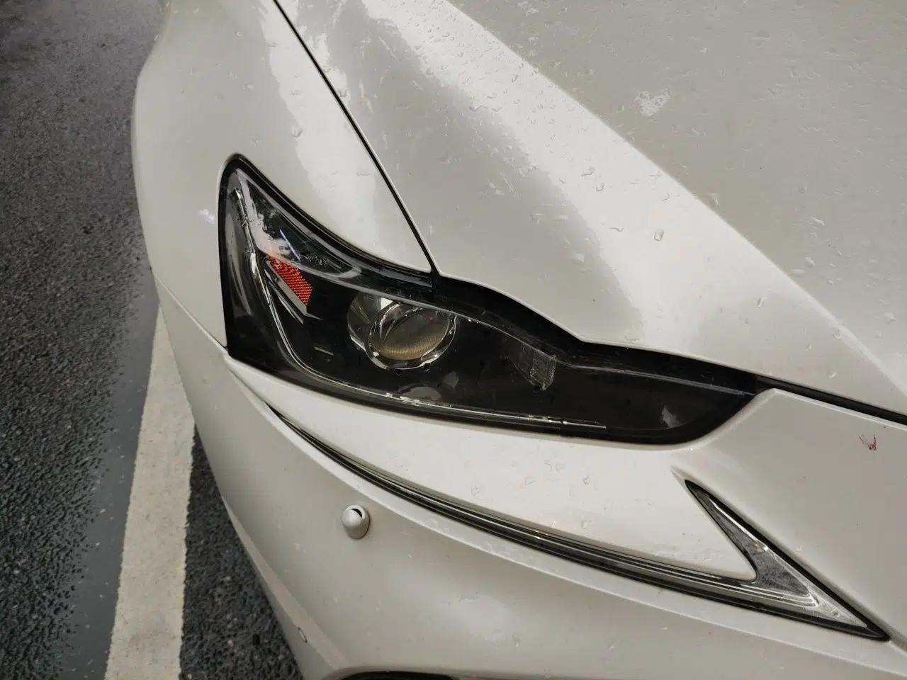 Lexus IS 2017 300 Leading Edition — миниатюра 7