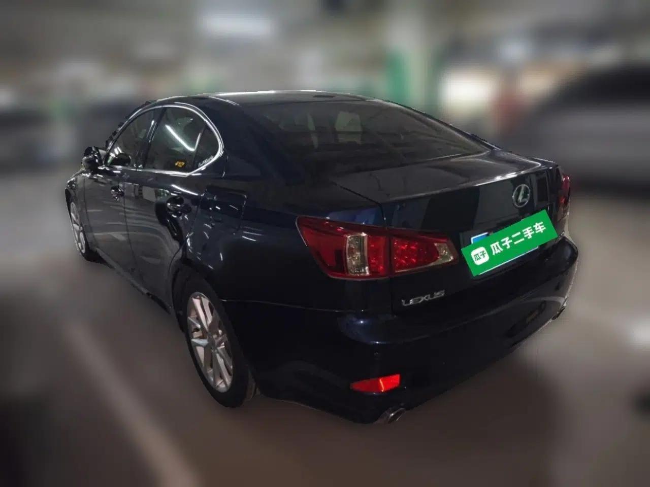 Lexus IS 2011 250 Sport Edition — миниатюра 4